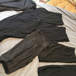 7 pair of leggings